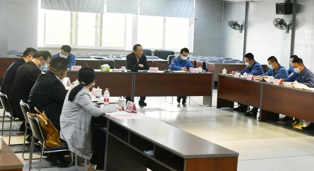 省國資委黨委委員、副主任張美誠赴湘電開展黨史學(xué)習(xí)教育基層聯(lián)點(diǎn)指導(dǎo).jpg
